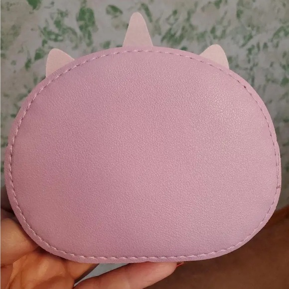 ‼️$7‼️ Cute Tiny Unicorn Purse with Rope Strap Zipper Closure 🦄 - Picture 5 of 14